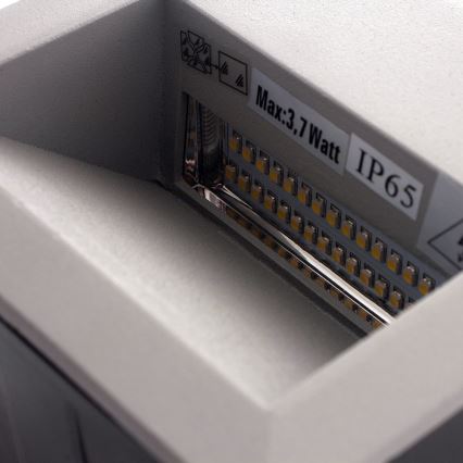 Eglo - Вуличний навігаційний LED світильник 1xLED/3,7W/230V IP65