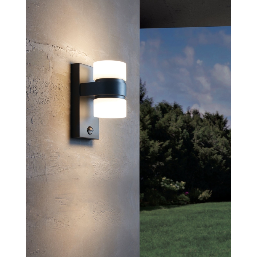 Eglo - Вуличний світлодіодний настінний світильник з датчиком 2xLED/6W IP44