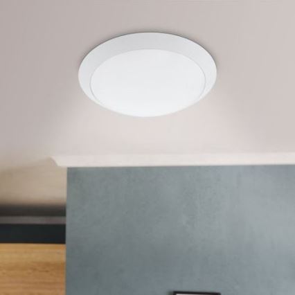 Eglo - Світлодіодний стельовий світильник для ванної кімнати LED/11W/230V білий IP44