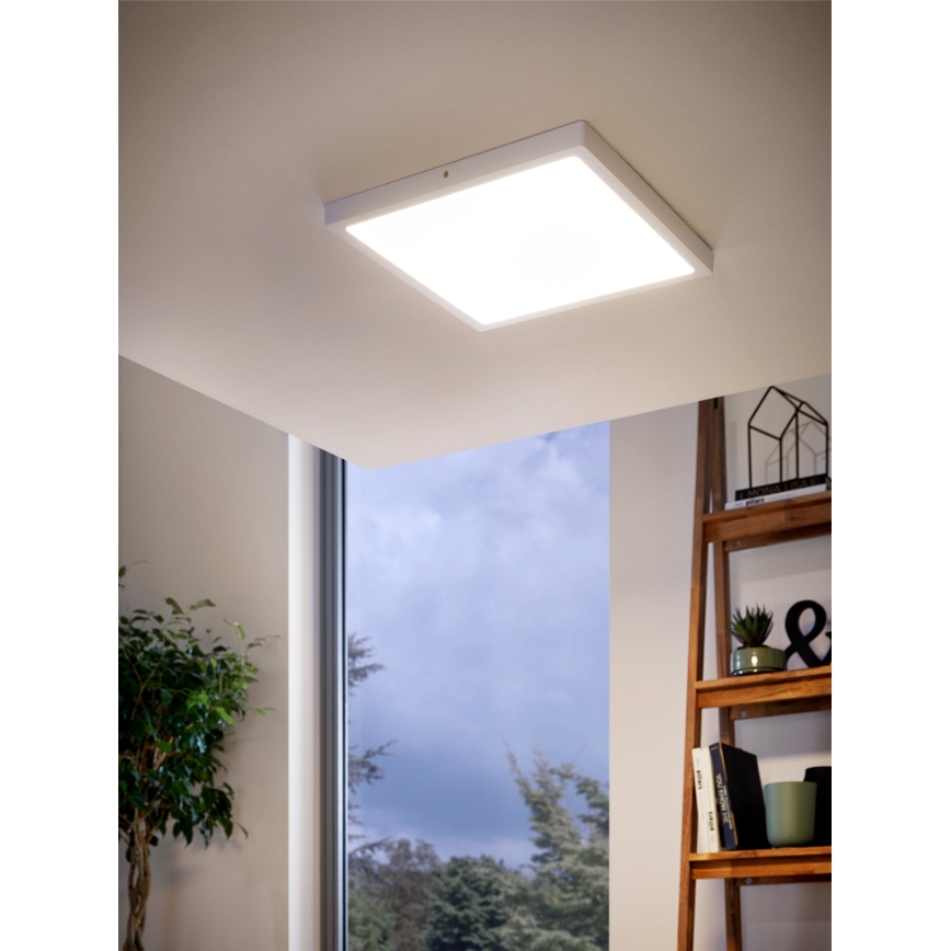 Eglo - Світлодіодний стельовий світильник 1xLED/25W/230V білий кутовий 2500 lm
