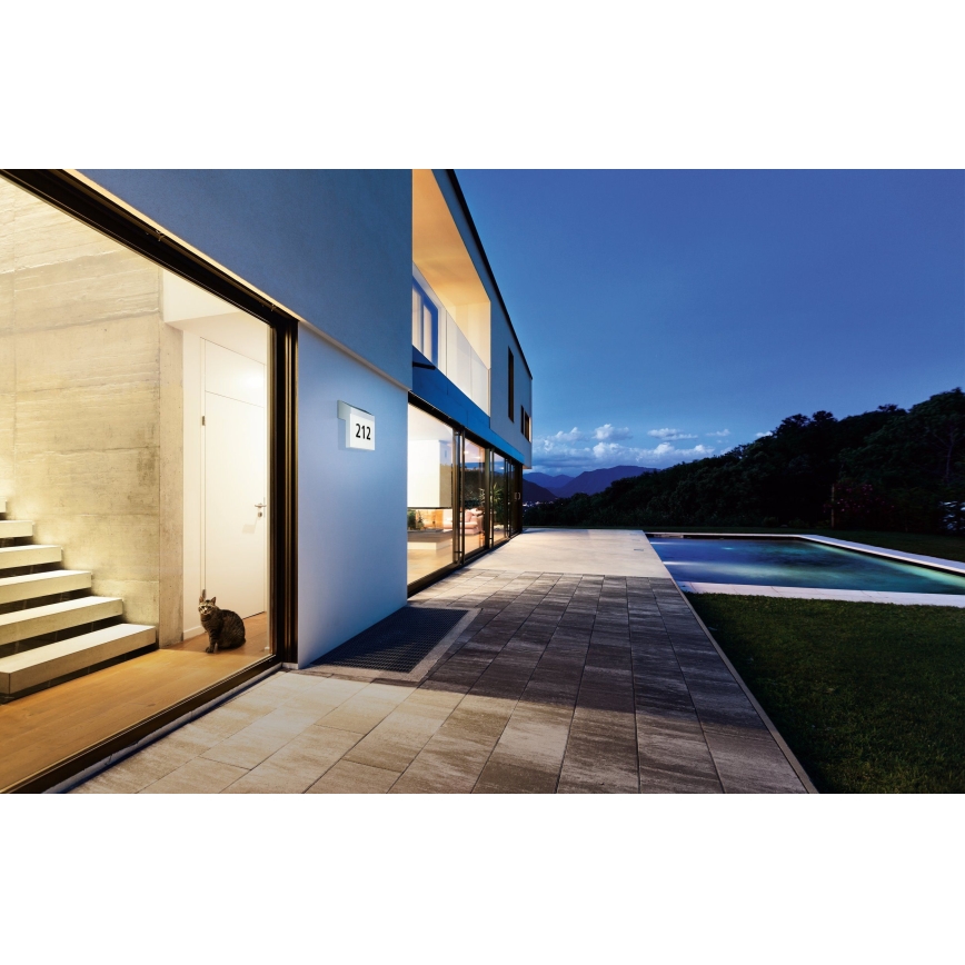 Eglo - Номер будинку з підсвіткою на сонячній батареї LED/2W/3,7V 2000 mAh IP44