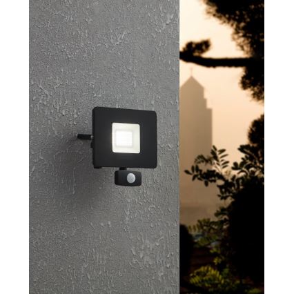 Eglo - Світлодіодний прожектор з датчиком LED/30W/230V IP44