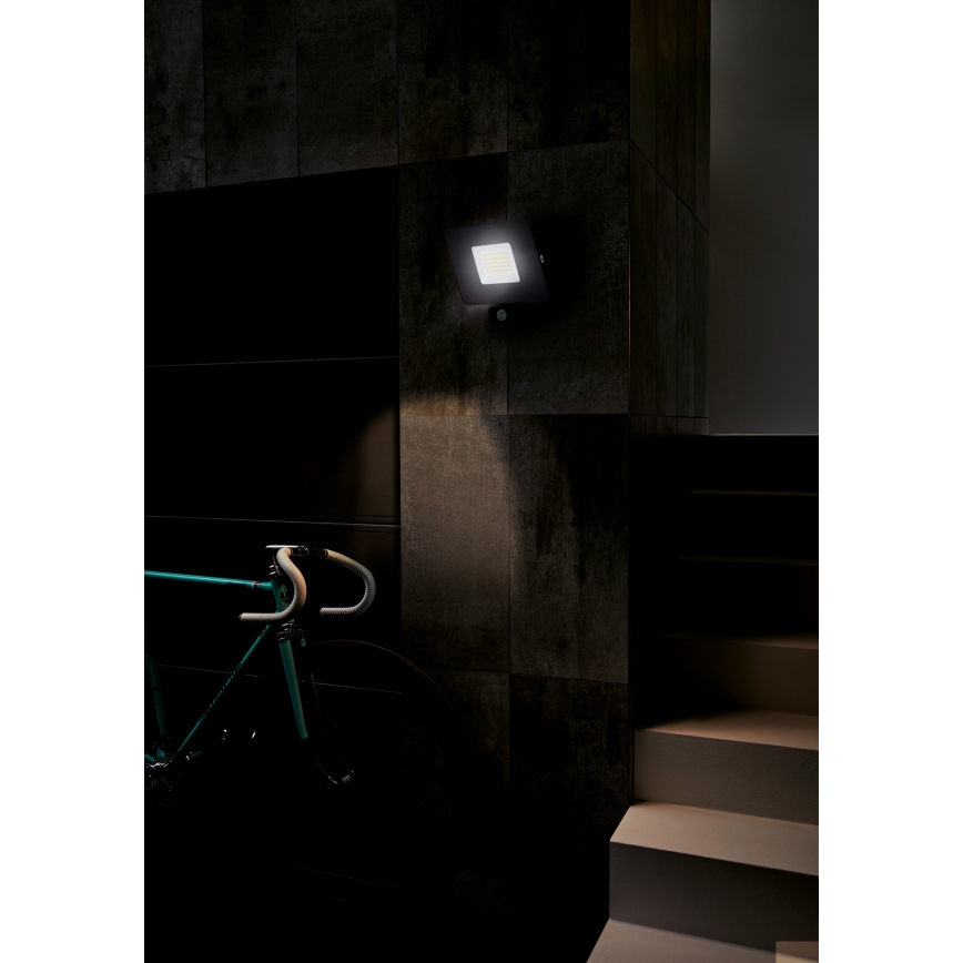 Eglo - Светодиодный прожектор с датчиком LED/50 Вт/230 В IP44