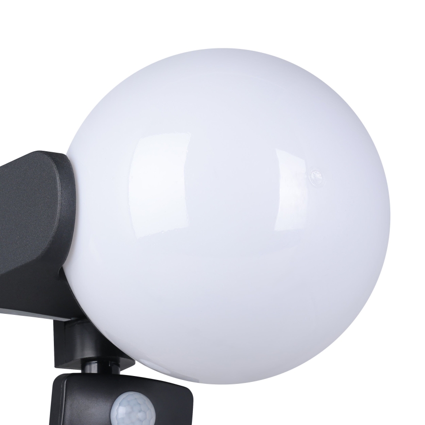 Eglo 99573 - Наружный настенный светильник с датчиком RUBIO 1xE27/15W/230V IP44