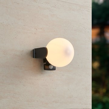 Eglo 99573 - Зовнішній настінний світильник із датчиком RUBIO 1xE27/15W/230V IP44