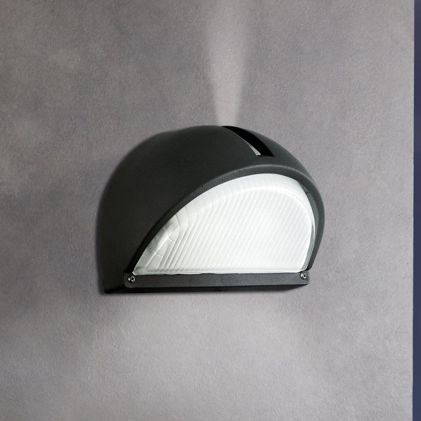 EGLO - Зовнішній настінний світильник 1xE27/60W чорний IP44