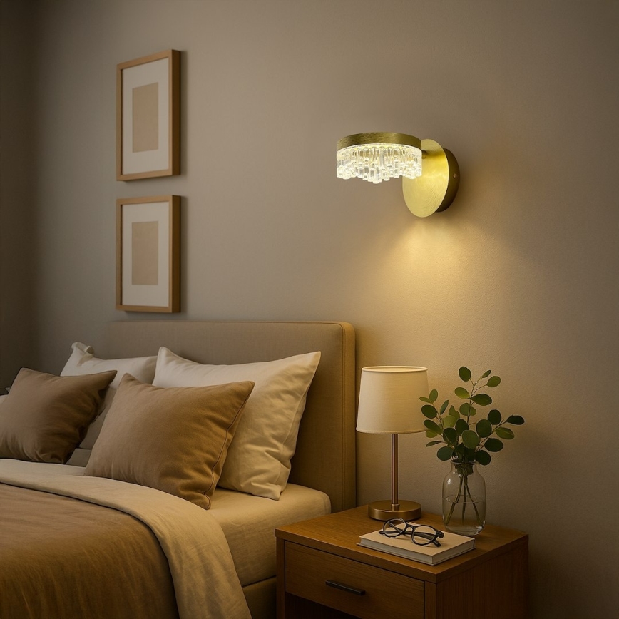 Елегантний настінний світильник LED/4W/230V, золотистий