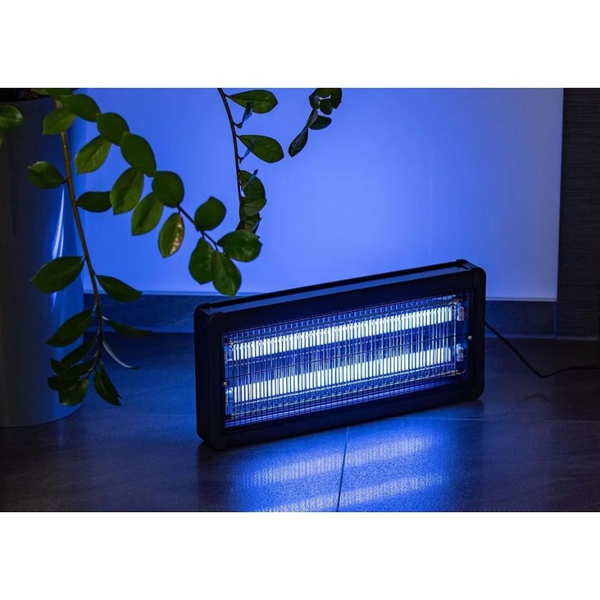 Електрична пастка для комах 2x15W/230V 120 м²