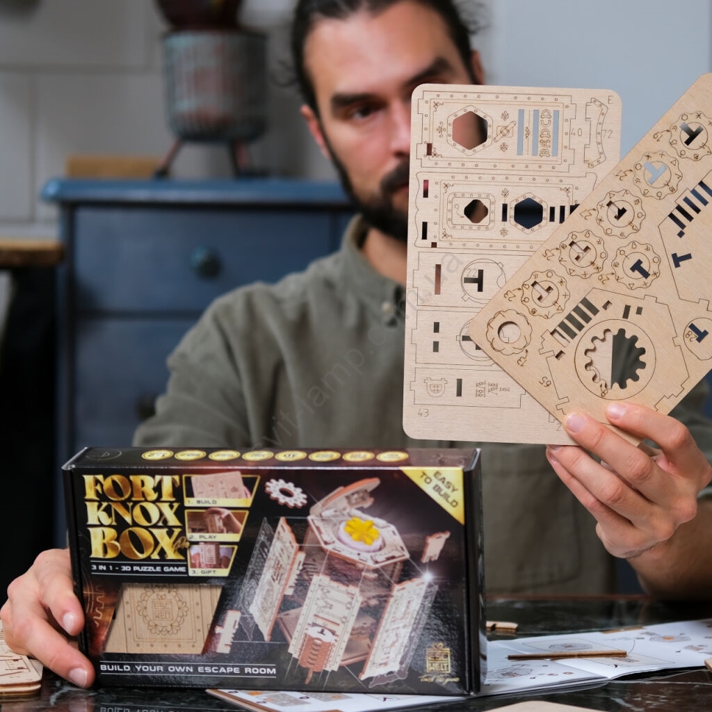 EscapeWelt 3D дерев'яна механічна головоломка Fort Knox Pro Світ ламп