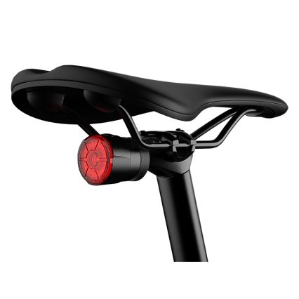 Fenix BC06R - LED Акумуляторна велосипедна мигалка з регулюванням яскравості LED/USB IP66 90 лм 24,5 год. 560 mAh