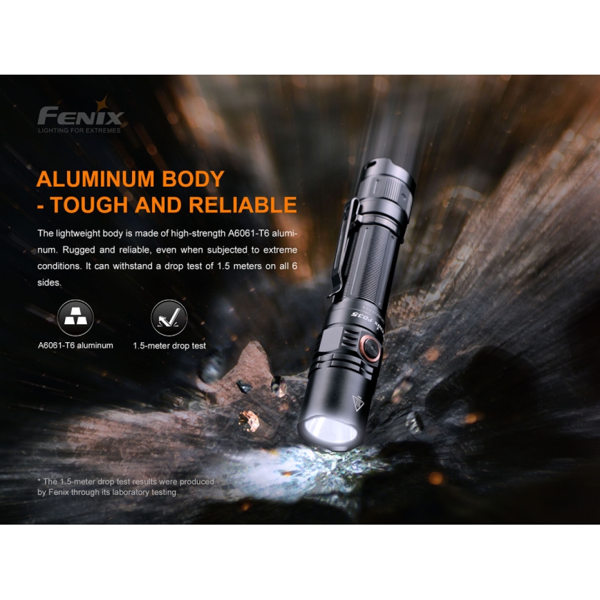Fenix PD35V30 - Світлодіодний акумуляторний ліхтарик LED/USB/2xCR123A IP68 1700 лм 230 год. 2600 mAh