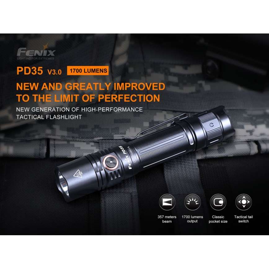 Fenix PD35V30 - Світлодіодний акумуляторний ліхтарик LED/USB/2xCR123A IP68 1700 лм 230 год. 2600 mAh