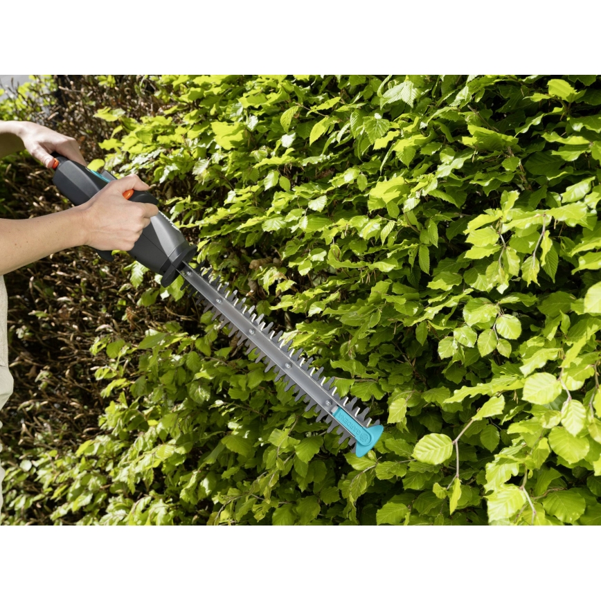 Gardena - Кущоріз акумуляторний EASYCUT 14,4V 2000 MAh