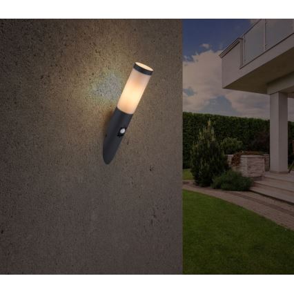 Globo - Вуличний настінний світильник з датчиком 1xE27/15W/230V IP44