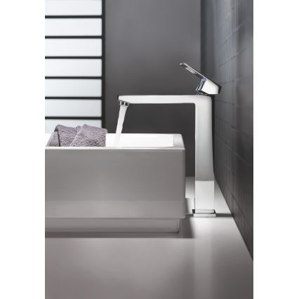 GROHE 23406000 - Раковинный смеситель EUROCUBE, размер XL, полированный хром