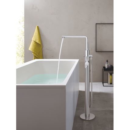 GROHE 23792001 - смеситель для ванны LINEARE 271 мм, полированный хром