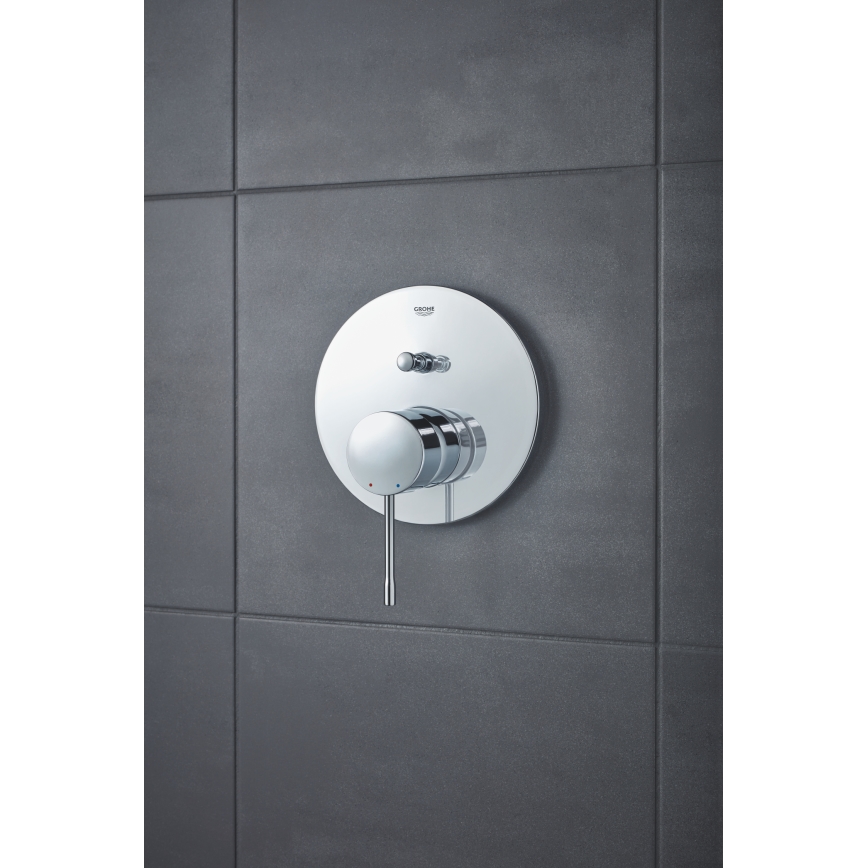 GROHE 24058001 - Змішувач ESSENCE полірований хром