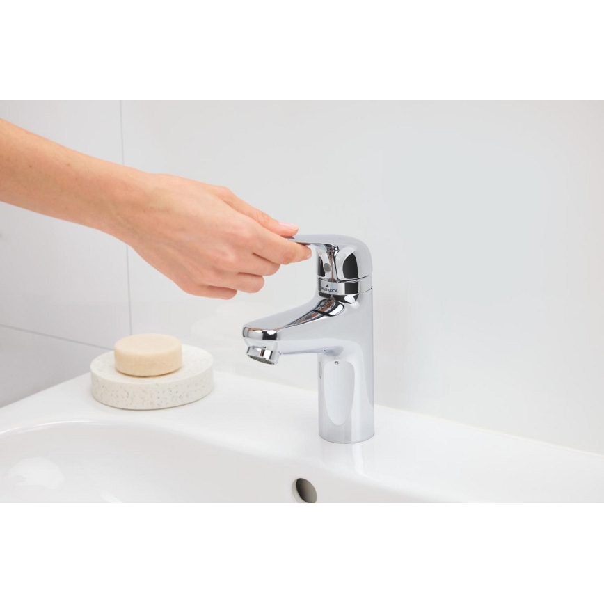 GROHE 24319001 - Смеситель для раковины SWIFT 162 мм глянцевый хром