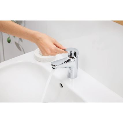 GROHE 24326001 - раковинный смеситель SWIFT DN 15 размер M полированный хром