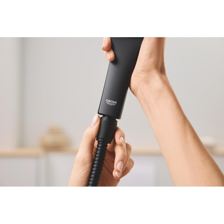 GROHE 27502KS1 - Душовий шланг VITALIOFLEX METAL LONG-LIFE 1500 мм чорний