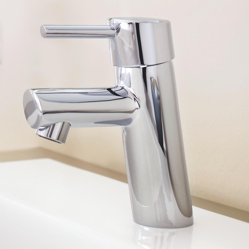 GROHE 32204001 - змішувач для умивальника CONCETTO DN 15 блискучий хром
