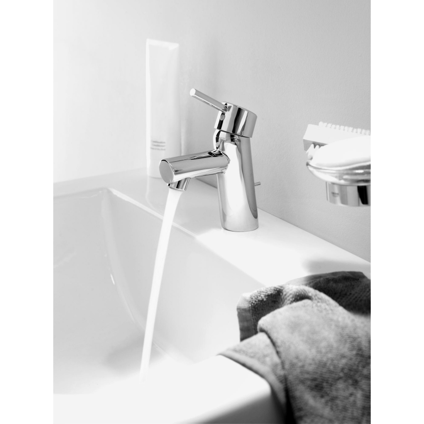 GROHE 32204001 - змішувач для умивальника CONCETTO DN 15 блискучий хром