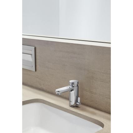 GROHE 36317000 - Самозакривний змішувач для умивальника EUROSMART COSMOPOLITAN T хром