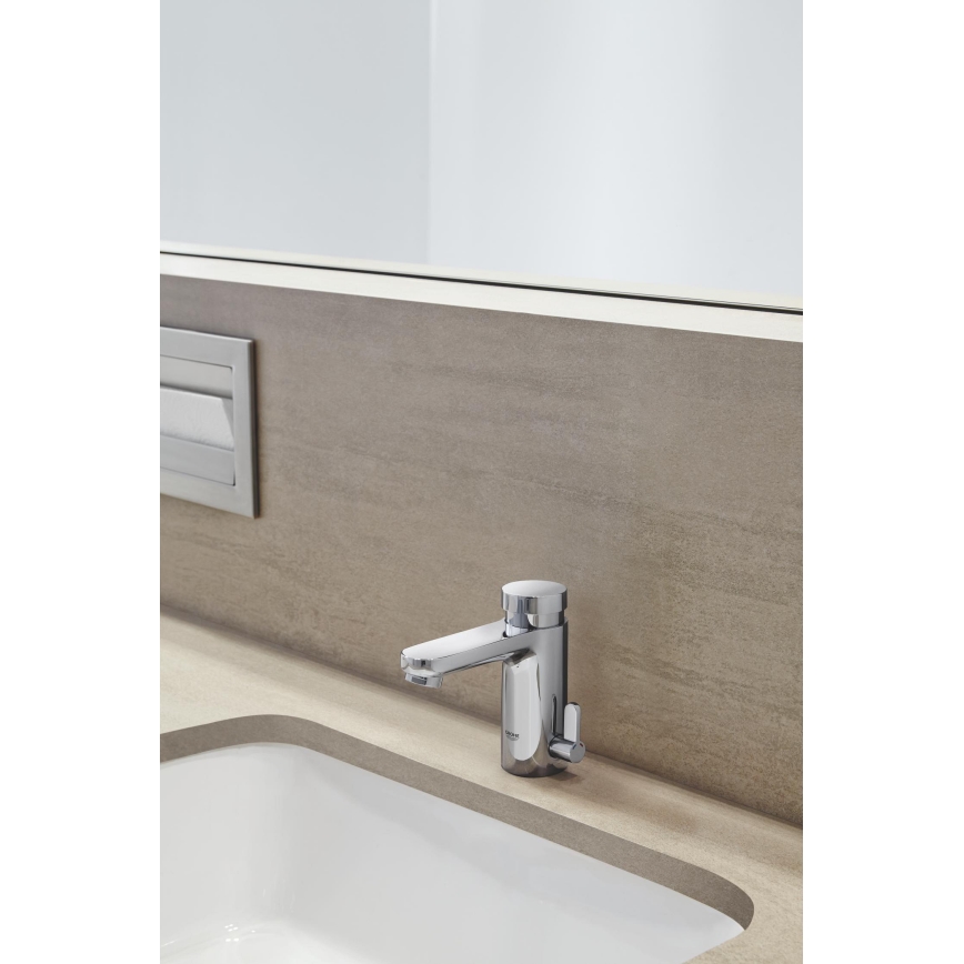 GROHE 36317000 - Самозакрывающийся смеситель для умывальника EUROSMART COSMOPOLITAN T хром