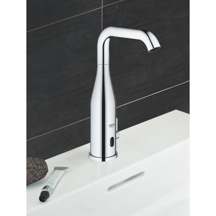 GROHE 36445000 - Інфрачервоний електронний змішувач для умивальника ESSENCE E полірований хром