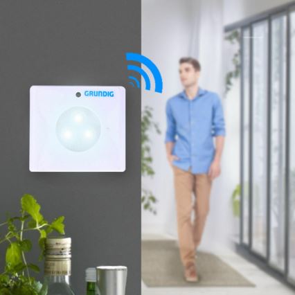 Grundig - Светодиодный навигационный светильник с датчиком 3xLED/3xAAA