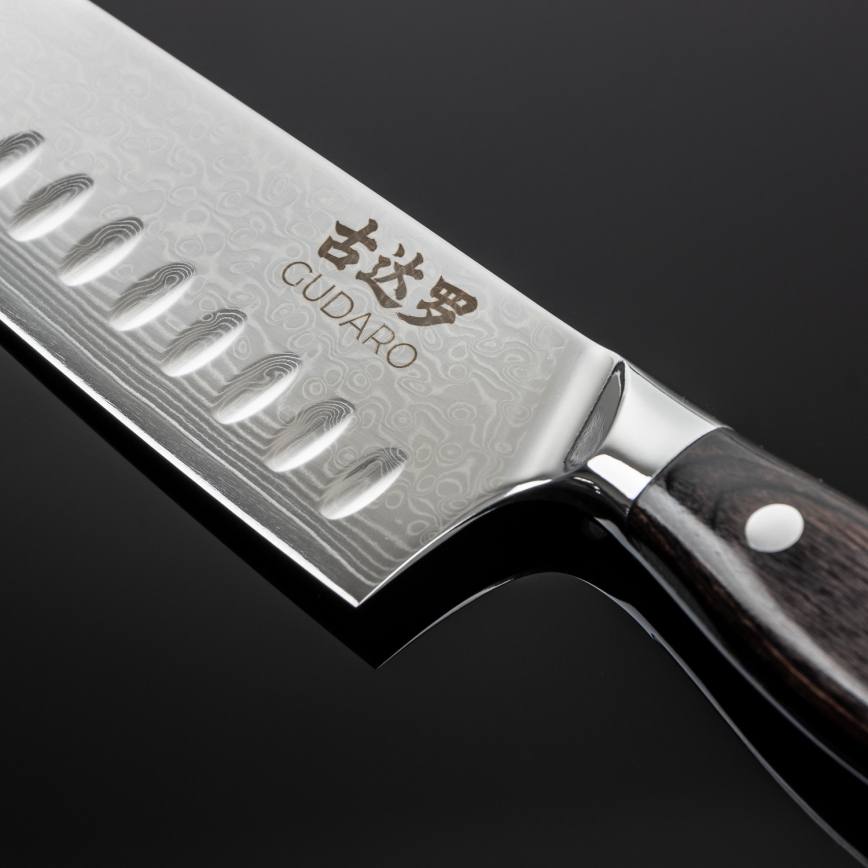Gudaro - Дамасковый кухонный нож Santoku SHIRO 7, 67 слоев стали, длина 17,5 см