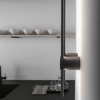Ideal Lux - Світлодіодний настінний світильник ESSENCE LED/12W/230V 3000K 70 см CRI 90 чорний