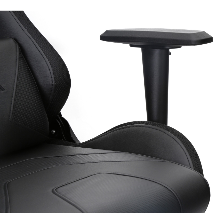 Игровое кресло VARR Lux со светодиодной подсветкой RGB + ДУ, черное