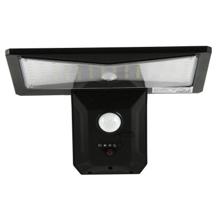 Светодиодный настенный светильник на солнечной батарее с датчиком LED/2,6W/5,5V IP65 1800 mAh черный