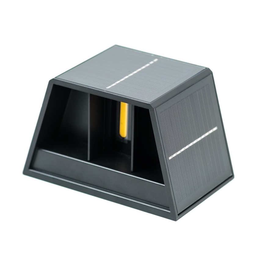 Світильник на сонячних батареях з LED, настінний, з датчиком LED/2Вт/5В IP54 1300 мАг