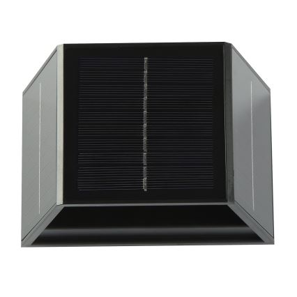 Світлодіодний настінний світильник з датчиком на сонячній батареї LED/2W/5V IP54 1300 mAh