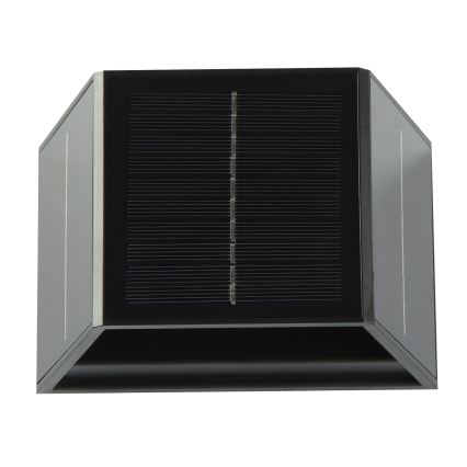 Світлодіодний настінний світильник з датчиком на сонячній батареї LED/2W/5V IP54 1300 mAh