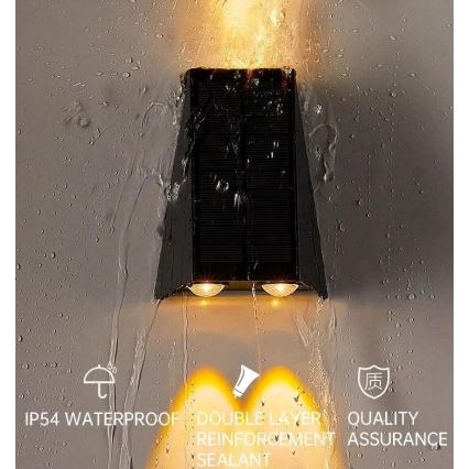 Світлодіодний настінний світильник з датчиком на сонячній батареї LED/2W/5V IP54 1300 mAh