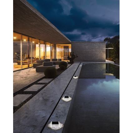 Светодиодный уличный солнечный светильник с датчиком LED/0,03 Вт/1,2 В IP54 800 мАч