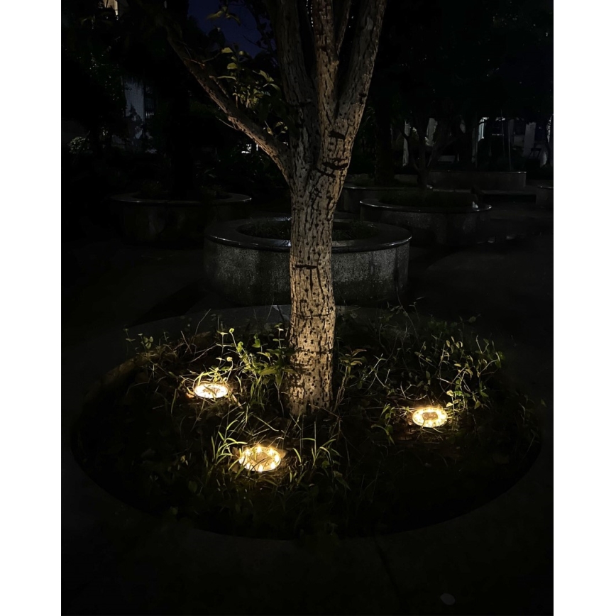 НАБІР 4 шт. зовнішнє сонячне світло з датчиком LED/0,048 Вт/2 В IP68 600 мАг