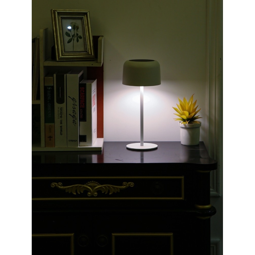 LED з регулюванням яскравості вуличний сонячна лампа LED/4W/5V 3600mAh IP44