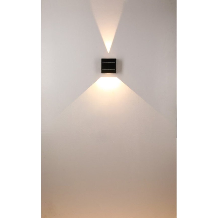 Светодиодный настенный светильник на солнечной батарее LED/2W/3,7V 4000K IP44 1300 mAh