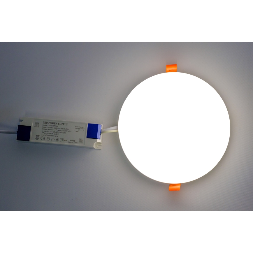 Immax NEO 07109K - LED Вбудований стельовий світильник для ванної з регульованою яскравістю PRACTICO LED/24W/230V Tuya