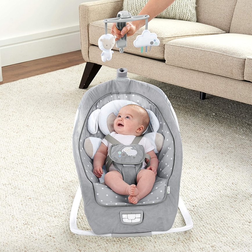 Ingenuity - Детское кресло-качалка с музыкой CUDDLE LAMB 3xLR14
