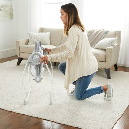 Ingenuity - Дитяча гойдалка з мелодією CUDDLE LAMB 4xLR14