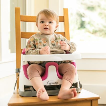 Ingenuity - Стульчик-бустер для кормления 2в1 BABY BASE розовый