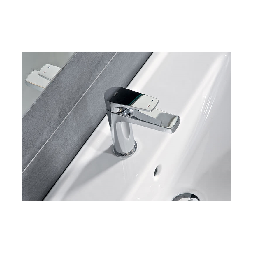 JIKA H3111X10041101 - Змішувач для умивальника CUBITO 10,5 см, блискучий хром