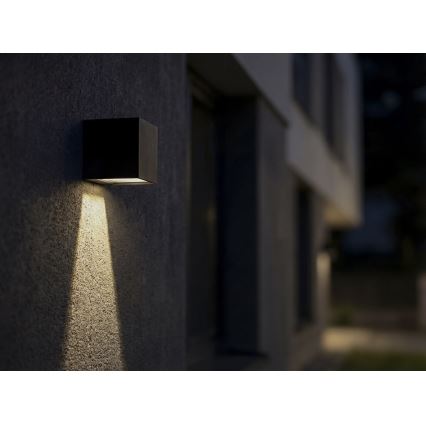 Солнечный светодиодный настенный светильник с датчиком REKA LED/6W/3,7V 1800 mAh 3000/4000/6500K IP65 черный