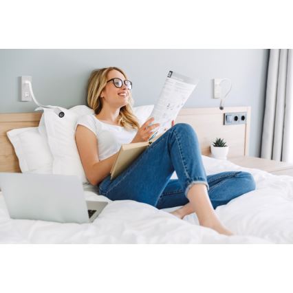 Настенная светодиодная лампа TONIL LED/2,7W/230V белая