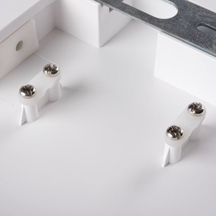 Світлодіодний світильник для ванної кімнати з датчиком STIVI LED/24W/230V IP65